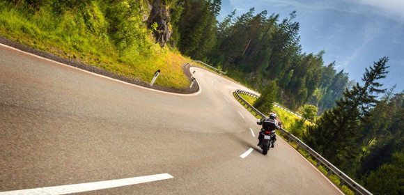 As melhores rotas para pilotar a sua moto no Brasil